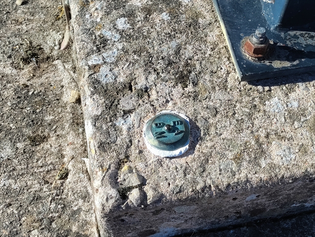Environment Agency on Kerb